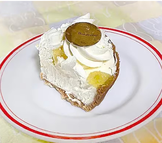 ケーキをカットしたところ